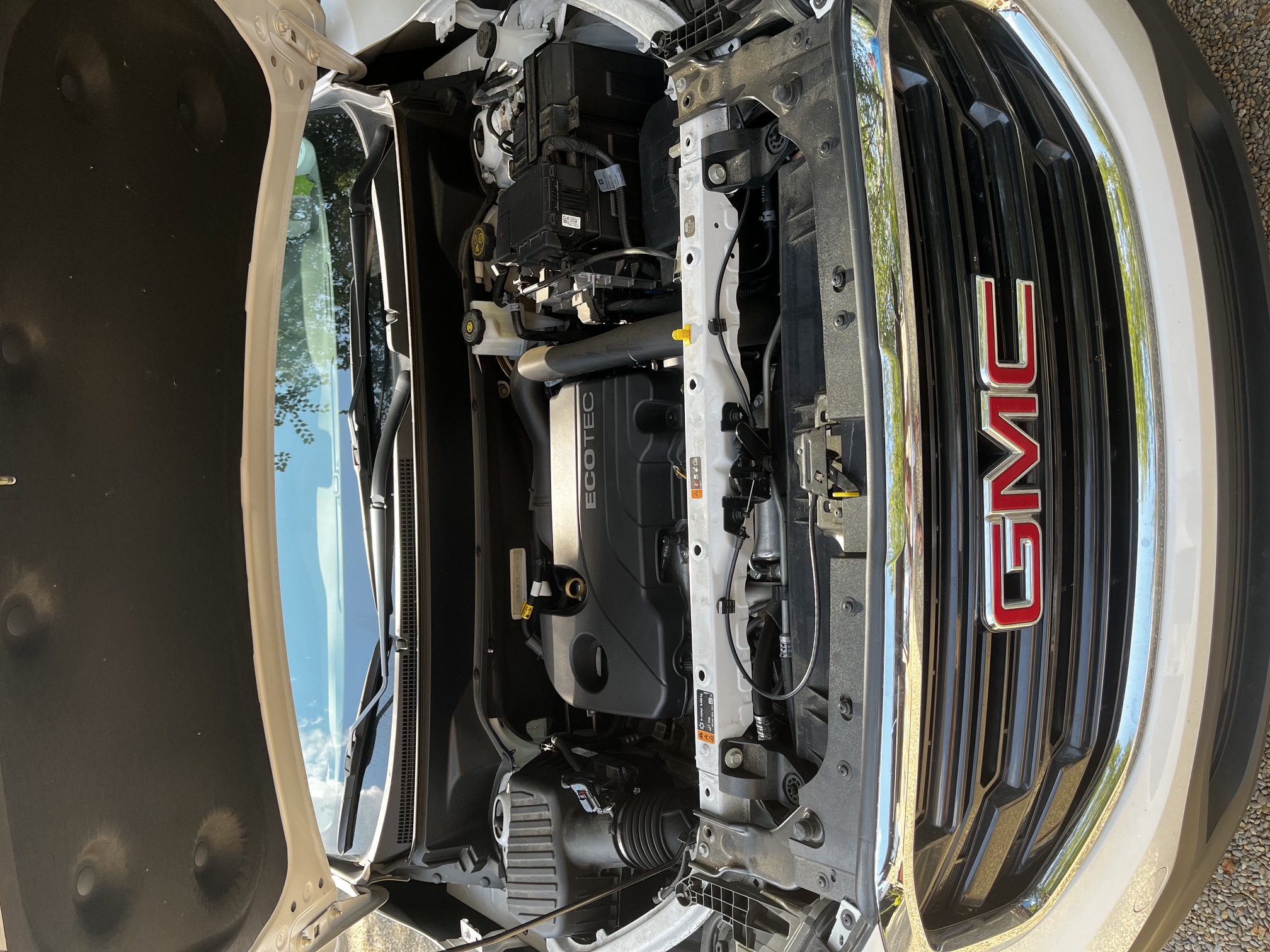 Used 2020 GMC Terrain SLE FWD image 10