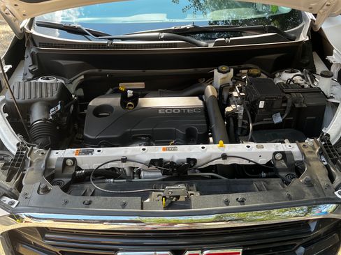 Used 2020 GMC Terrain SLE FWD image 10