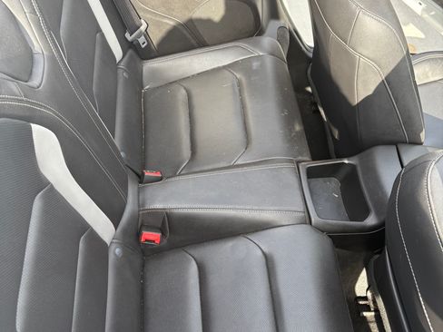 Used 2020 Chevrolet Camaro LT w/ RS Package image 8