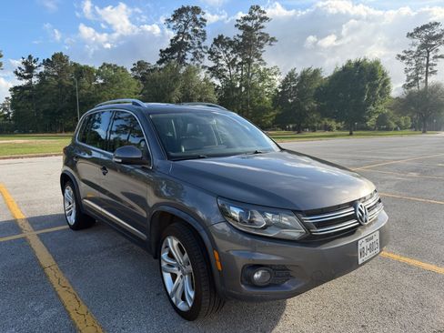 Used 2013 Volkswagen Tiguan SEL image 5