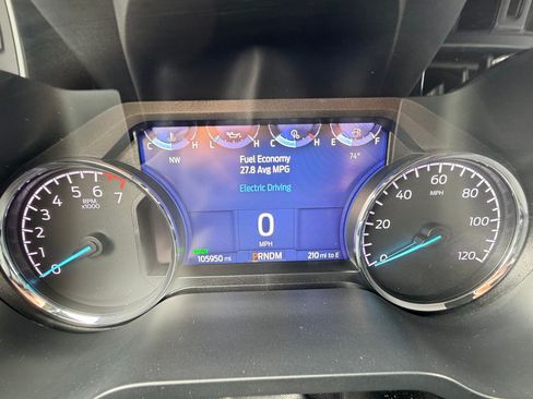 Used 2022 Ford F150 XLT w/ Equipment Group 302A High image 16