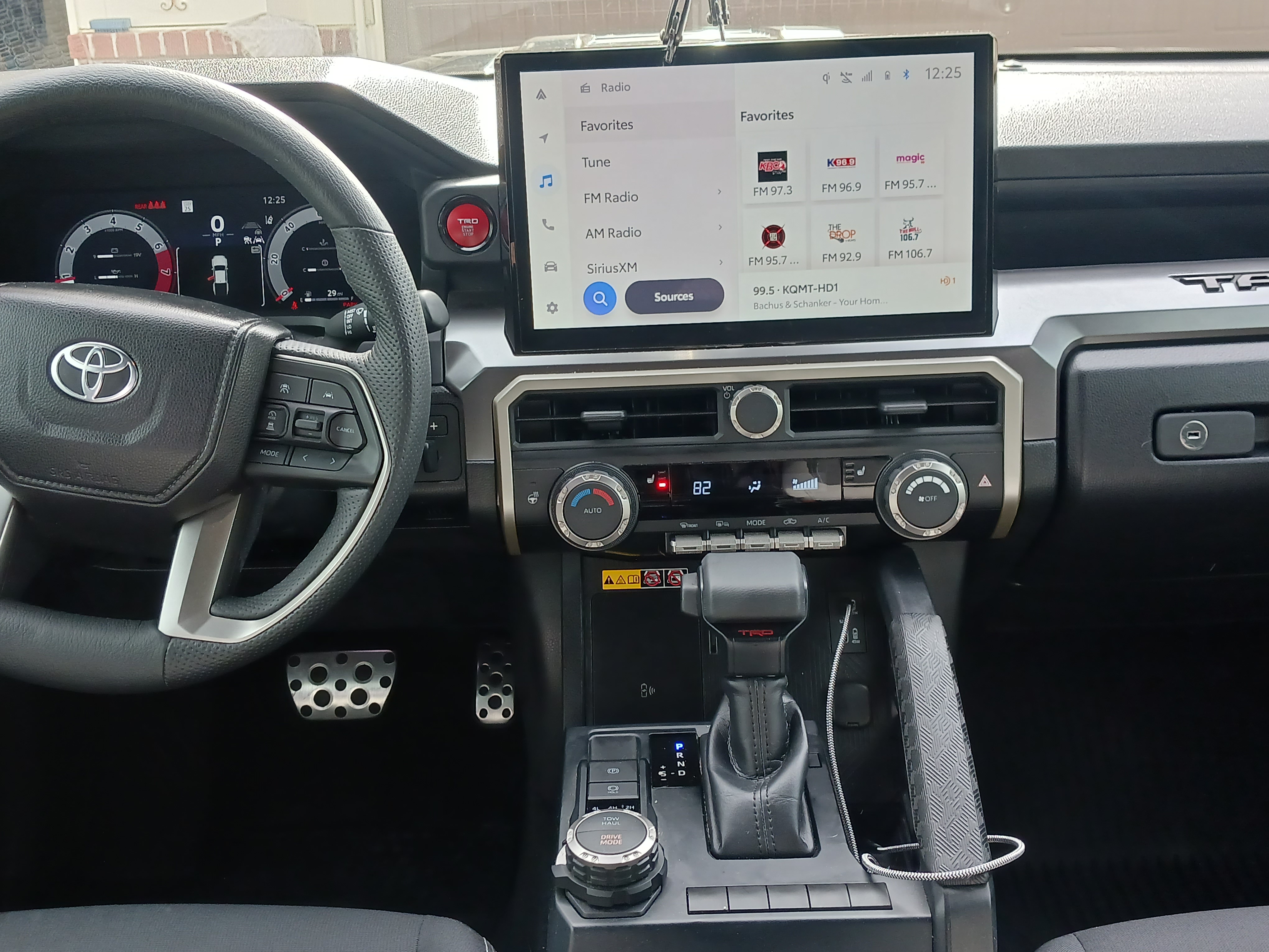 Used 2024 Toyota Tacoma TRD Sport w/ TRD Sport Upgrade Package AWD/4WD image 8