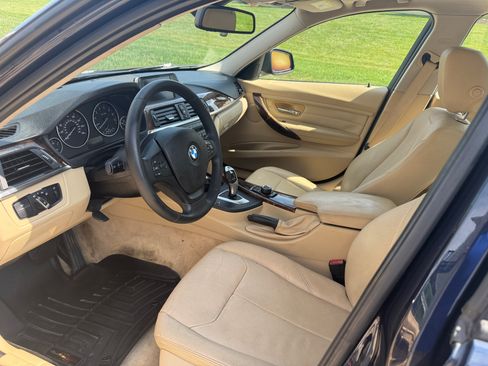 Used 2013 BMW 328i Sedan RWD image 6