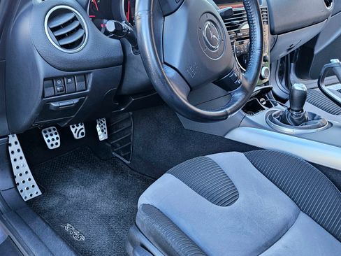 Used 2005 MAZDA RX-8 w/ MT Touring Pkg image 20