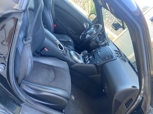 Used 2012 Nissan 370Z Touring w/ Sport Pkg image 2