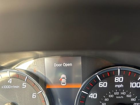 Used 2018 Acura TLX V6 w/ Technology & A-SPEC Pkg image 8