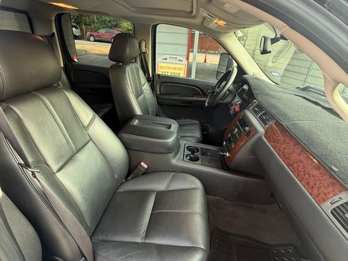 Used 2008 Chevrolet Silverado 2500 LTZ w/ Safety Package AWD/4WD image 14