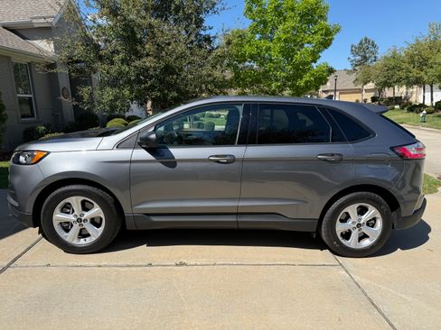 Used 2024 Ford Edge SE image 5