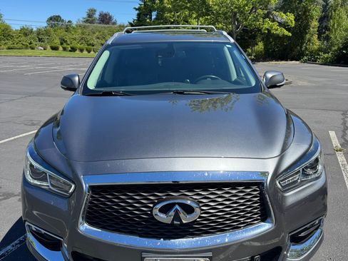 Used 2019 INFINITI QX60 Luxe w/ Essential Package AWD/4WD image 14