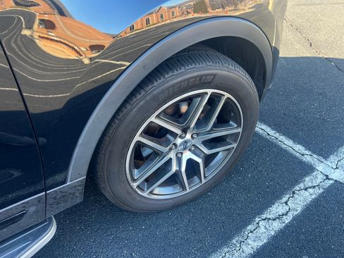 Used 2018 Ford Explorer Sport w/ Equipment Group 401A image 12