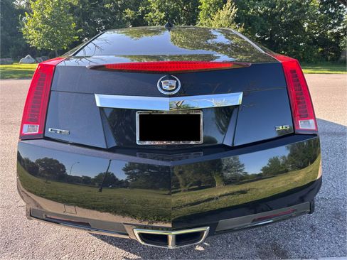 Used 2012 Cadillac CTS Performance RWD image 8