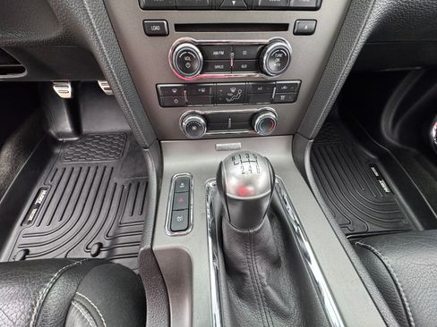 Used 2012 Ford Mustang GT Premium RWD image 12