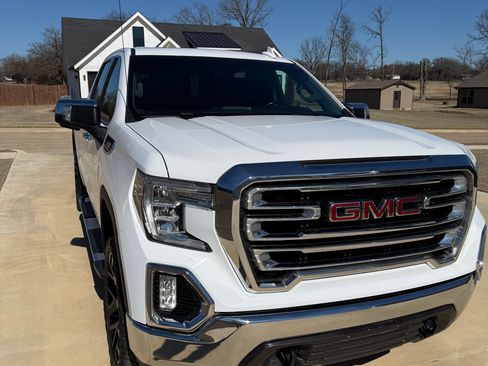 Used 2020 GMC Sierra 1500 SLT image 10