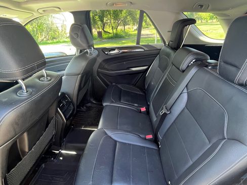 Used 2015 Mercedes-Benz ML 350 4MATIC image 12