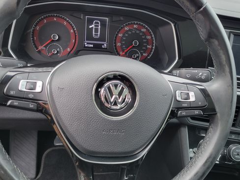 Used 2019 Volkswagen Jetta SE image 5