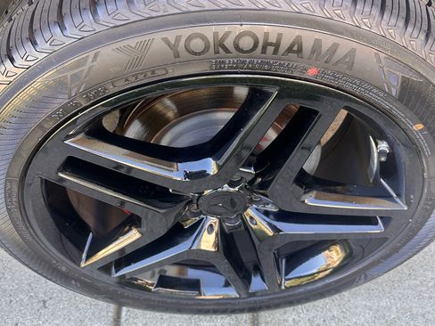 Used 2017 Mercedes-Benz GLS 550 4MATIC image 5