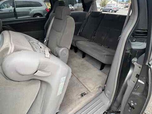 Used 2005 Toyota Sienna LE image 15