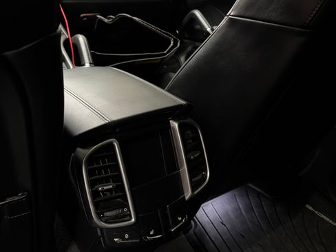 Used 2017 Porsche Cayenne GTS image 15