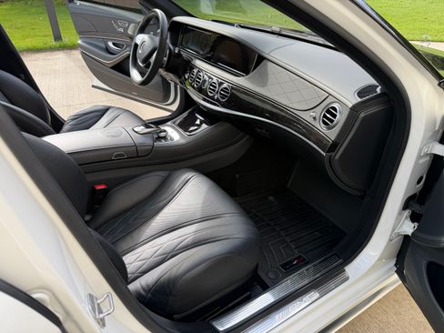 Used 2015 Mercedes-Benz S 63 AMG 4MATIC Sedan image 12