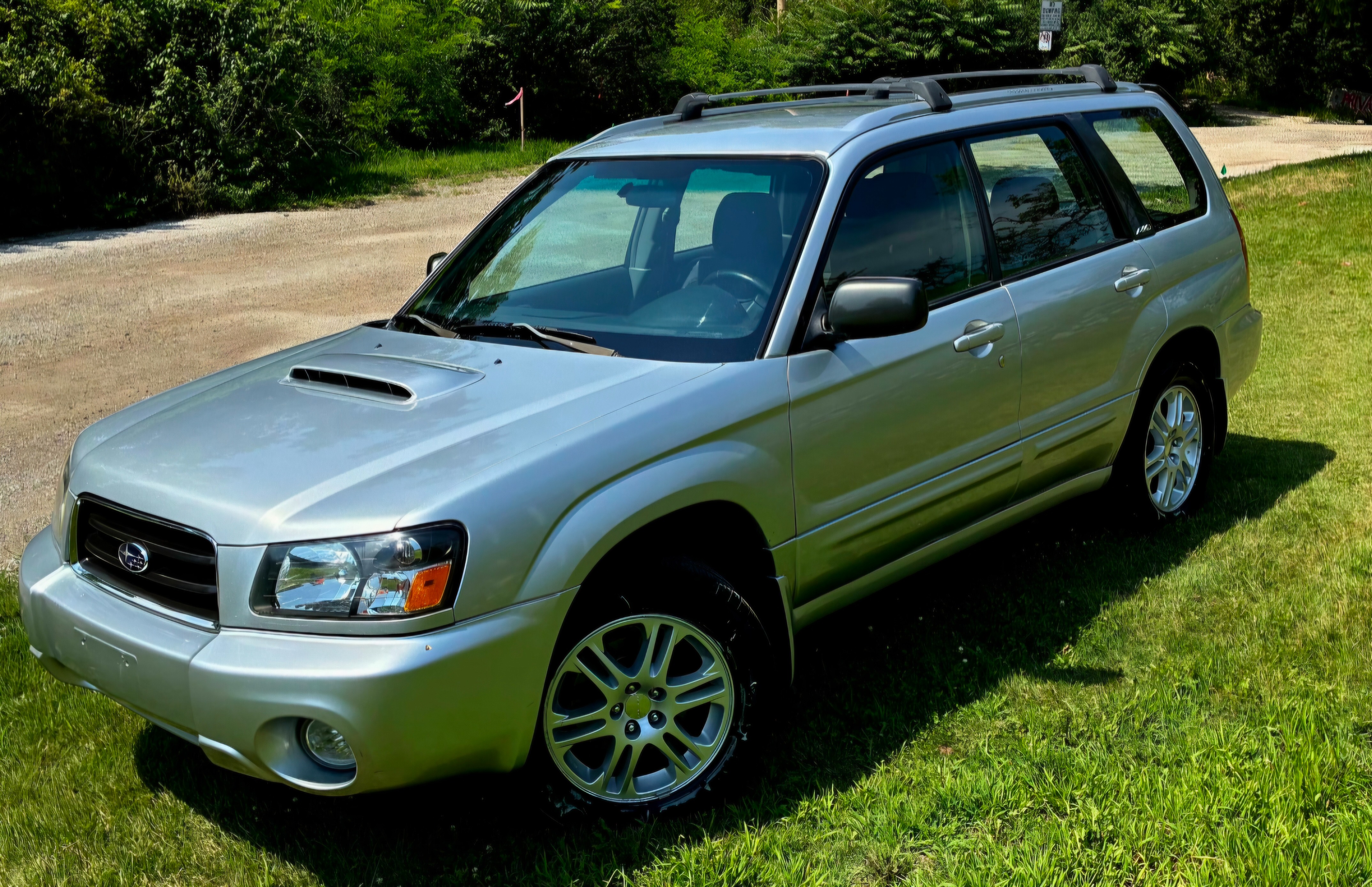 Used 2004 Subaru Forester 2.5XT AWD/4WD image 1