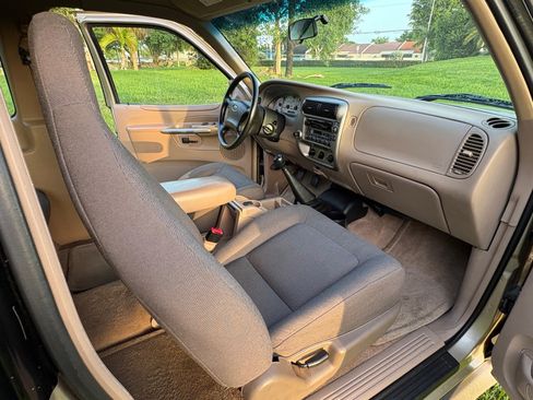 Used 2002 Ford Explorer Sport RWD image 13