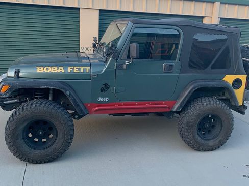 Used 2000 Jeep Wrangler Sport image 12