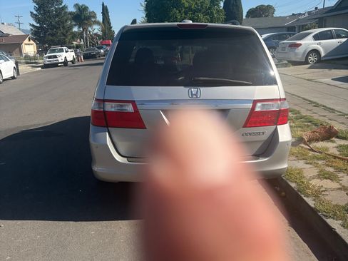 Used 2005 Honda Odyssey Touring image 4