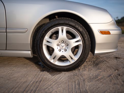 Used 2004 Mercedes-Benz CL 500 image 15