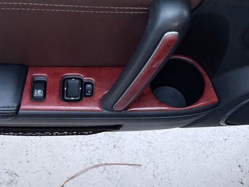 Used 2013 MAZDA MX-5 Miata Grand Touring w/ Premium Pkg image 9