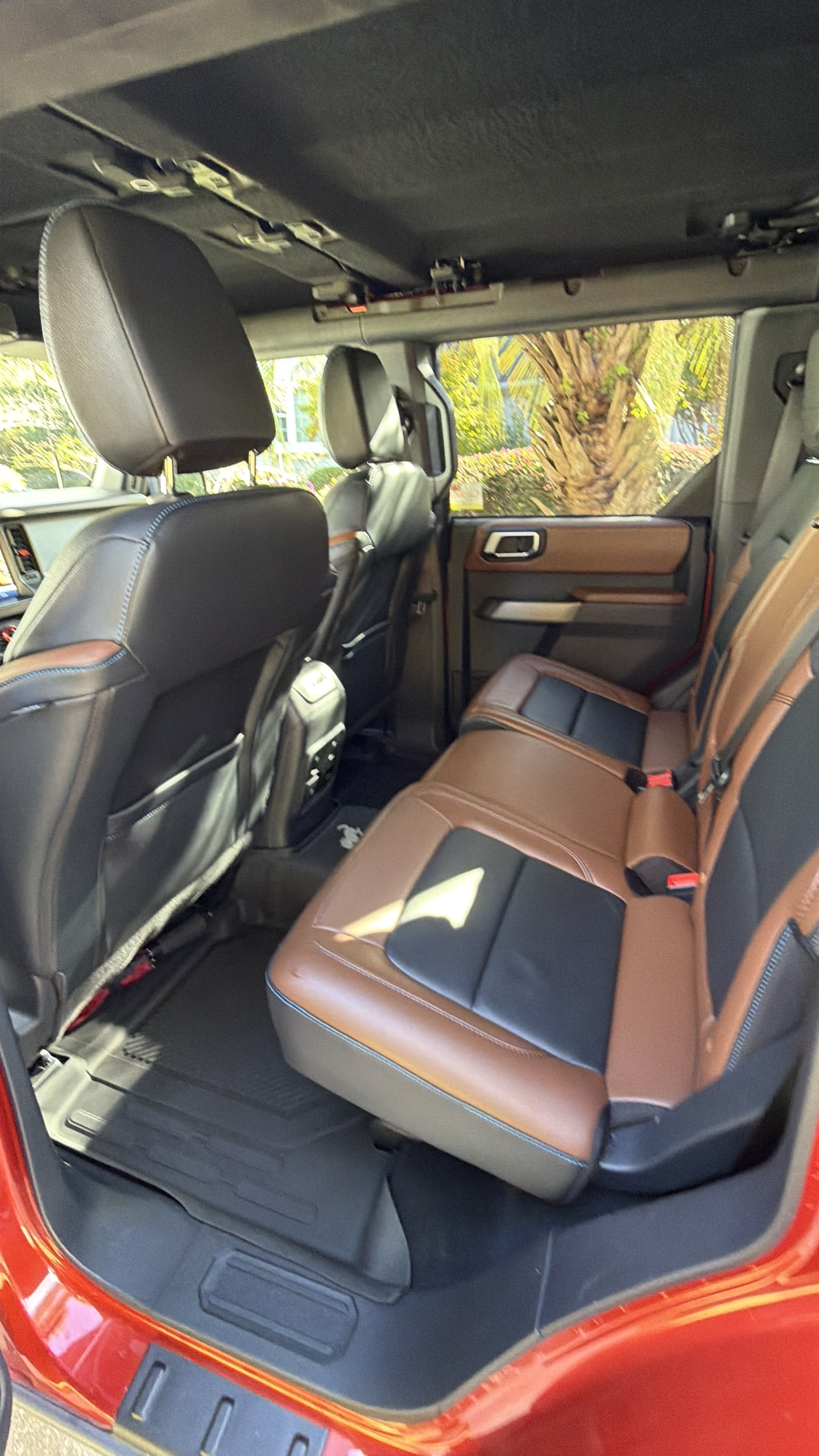Used 2022 Ford Bronco Outer Banks AWD/4WD image 12