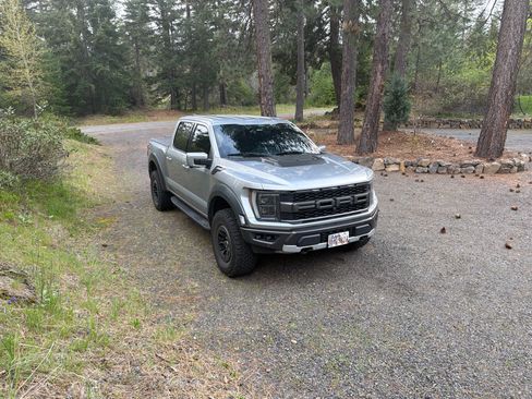 Used 2022 Ford F150 Raptor w/ Equipment Group 801A High AWD/4WD image 1