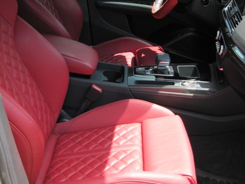 Used 2023 Audi SQ5 Premium Plus w/ Premium Plus Package AWD/4WD image 11