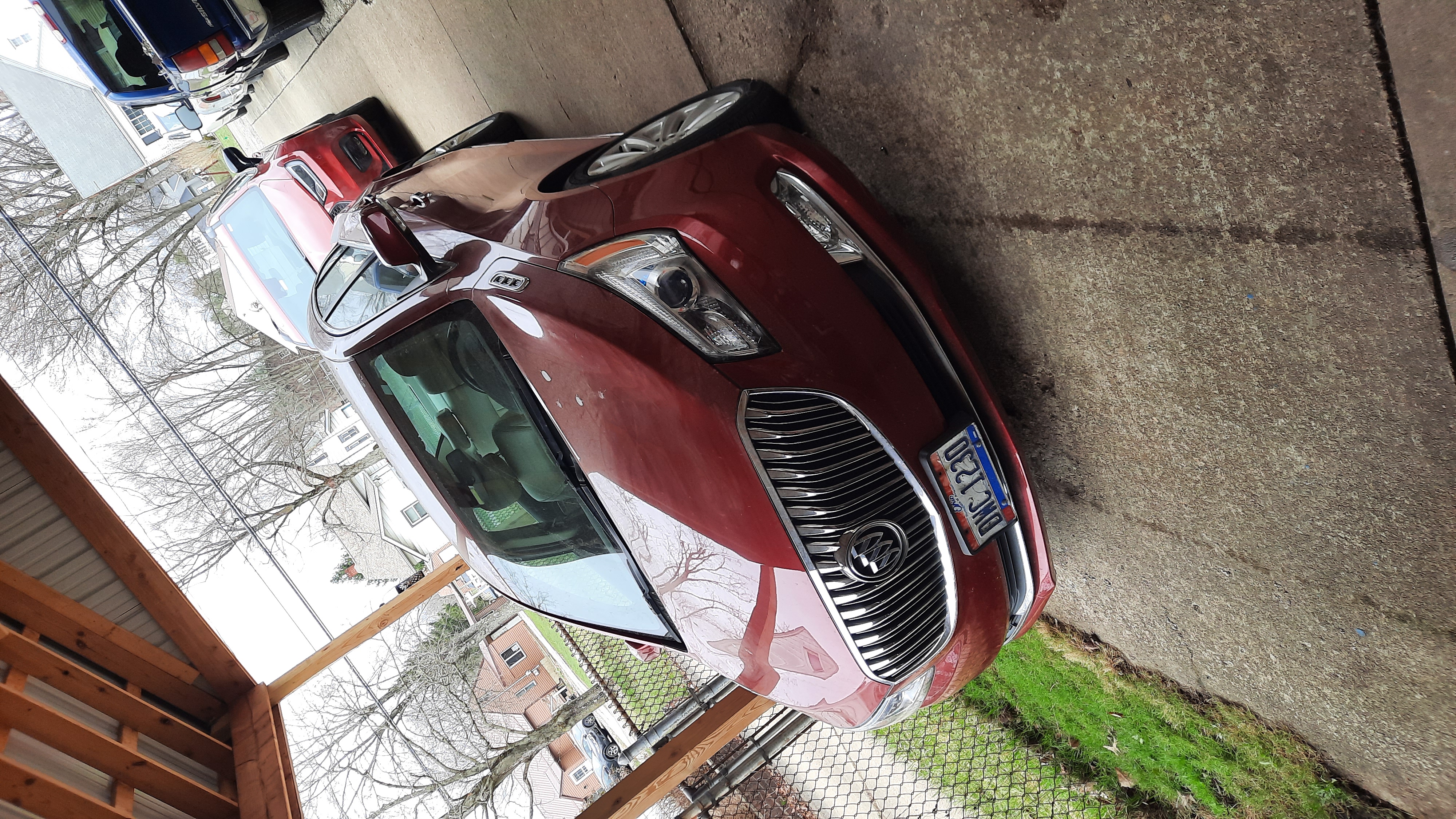 Used 2014 Buick LaCrosse Leather FWD image 2