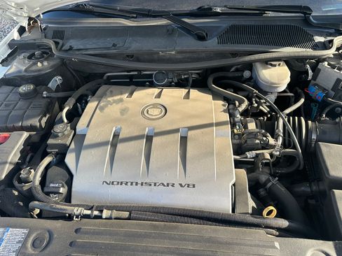 Used 2010 Cadillac DTS Hearse FWD image 22