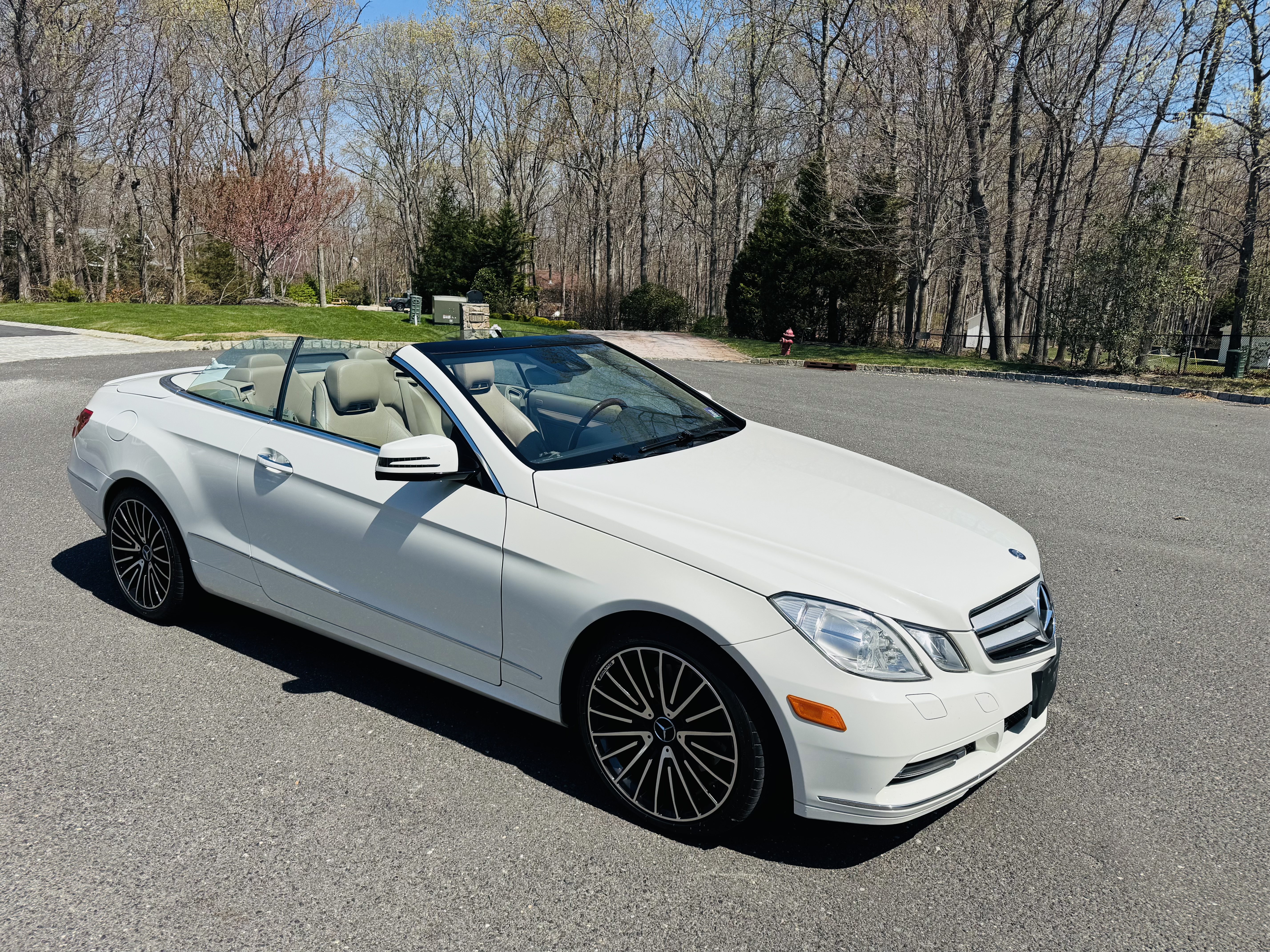Used 2011 Mercedes-Benz E 350 Cabriolet image 28