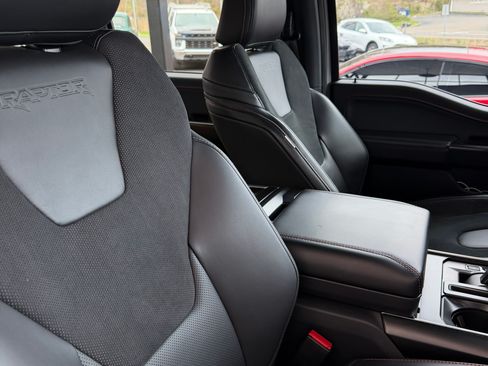 Used 2025 Ford F150 Raptor image 14