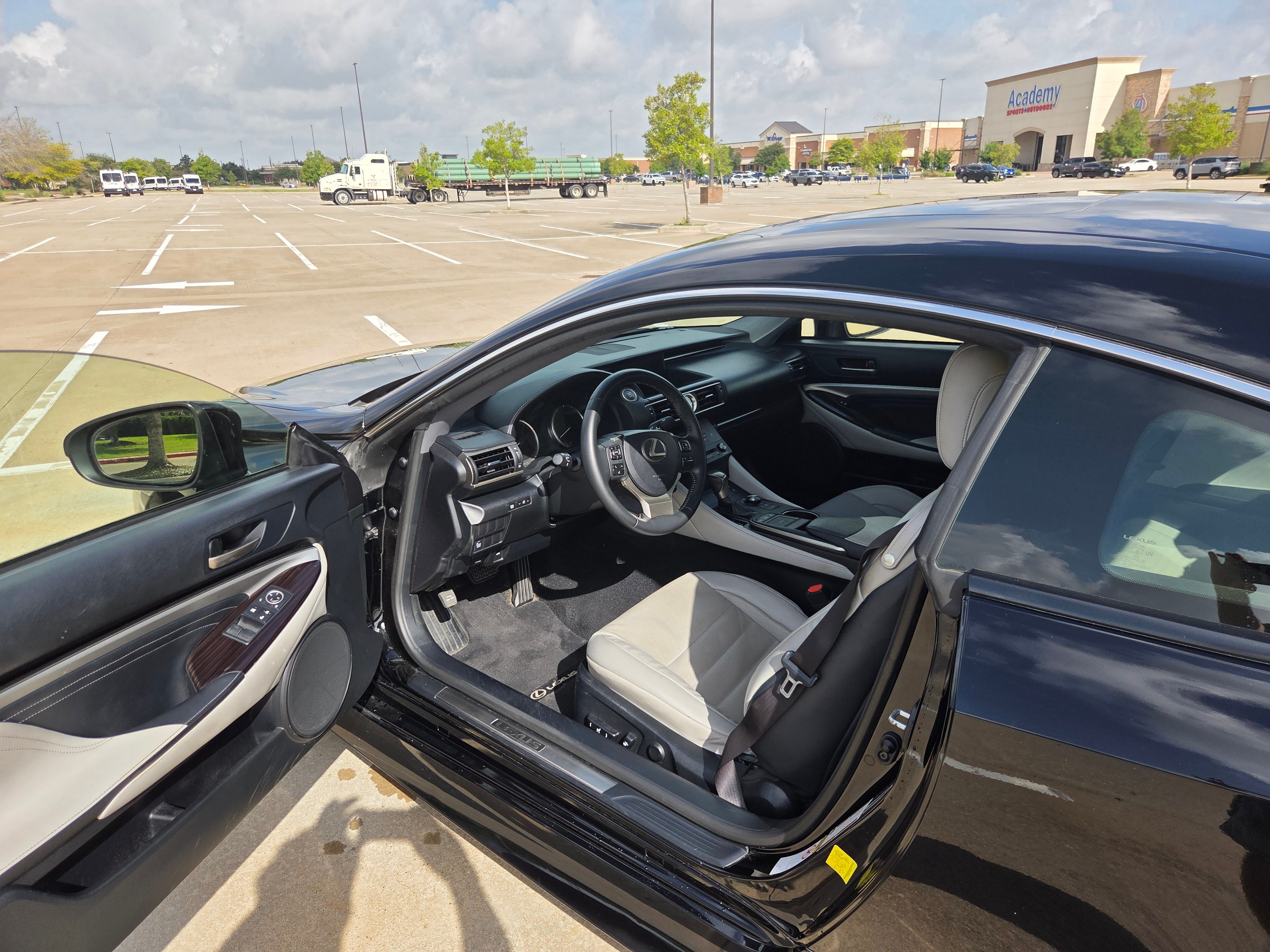 Used 2015 Lexus RC 350 AWD w/ Navigation System Package image 6