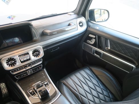 Used 2023 Mercedes-Benz G 550 image 19