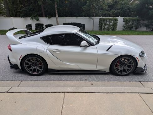 Used 2020 Toyota Supra Premium image 5