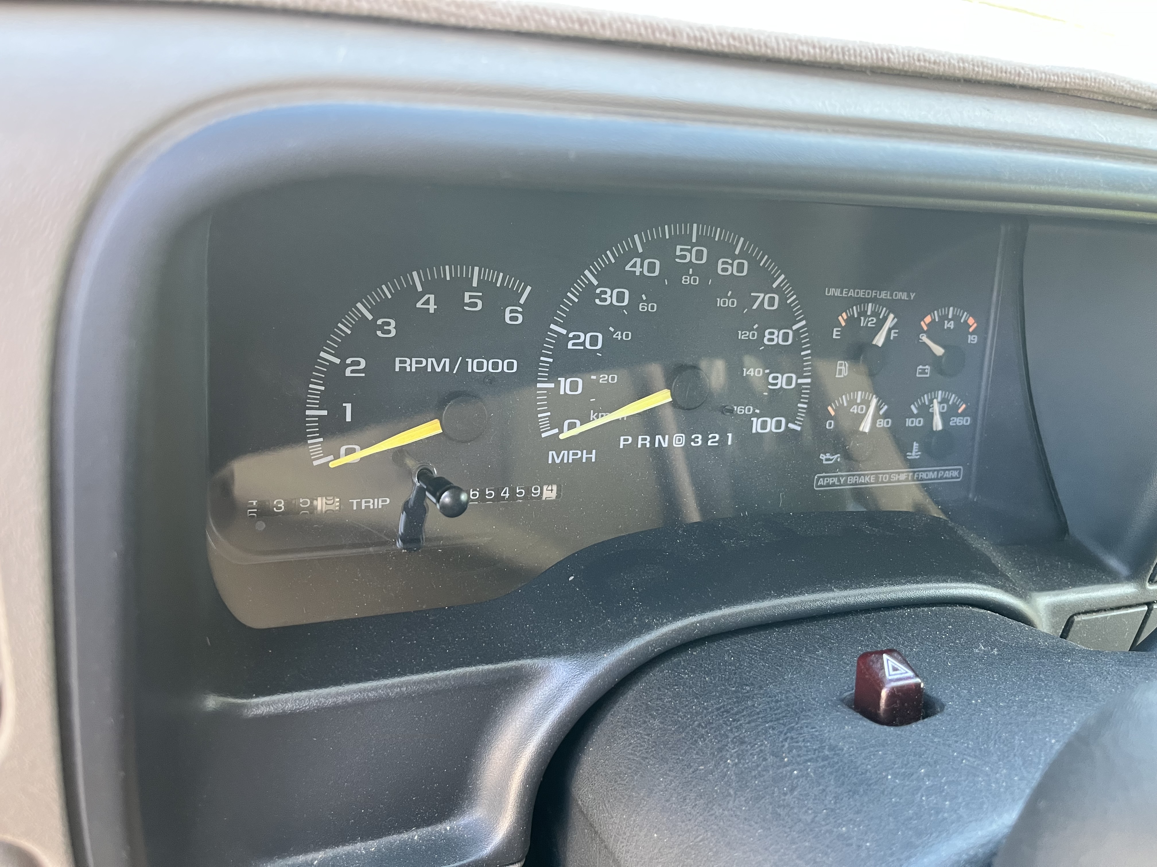 Used 1998 Chevrolet Suburban 2WD w/ Preferred Equipment Group 3 image 12