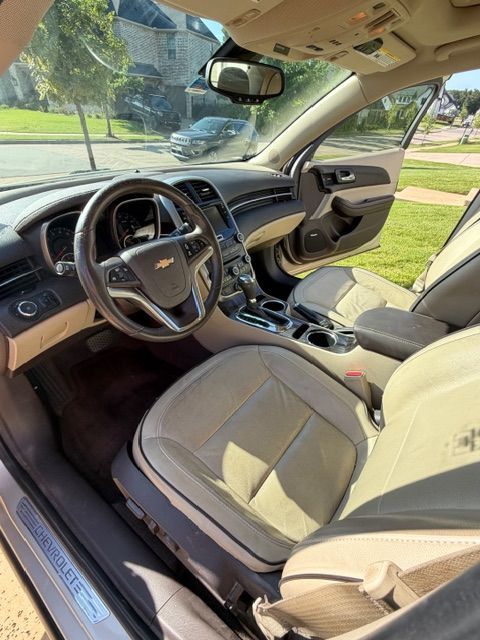 Used 2014 Chevrolet Malibu LTZ FWD image 12