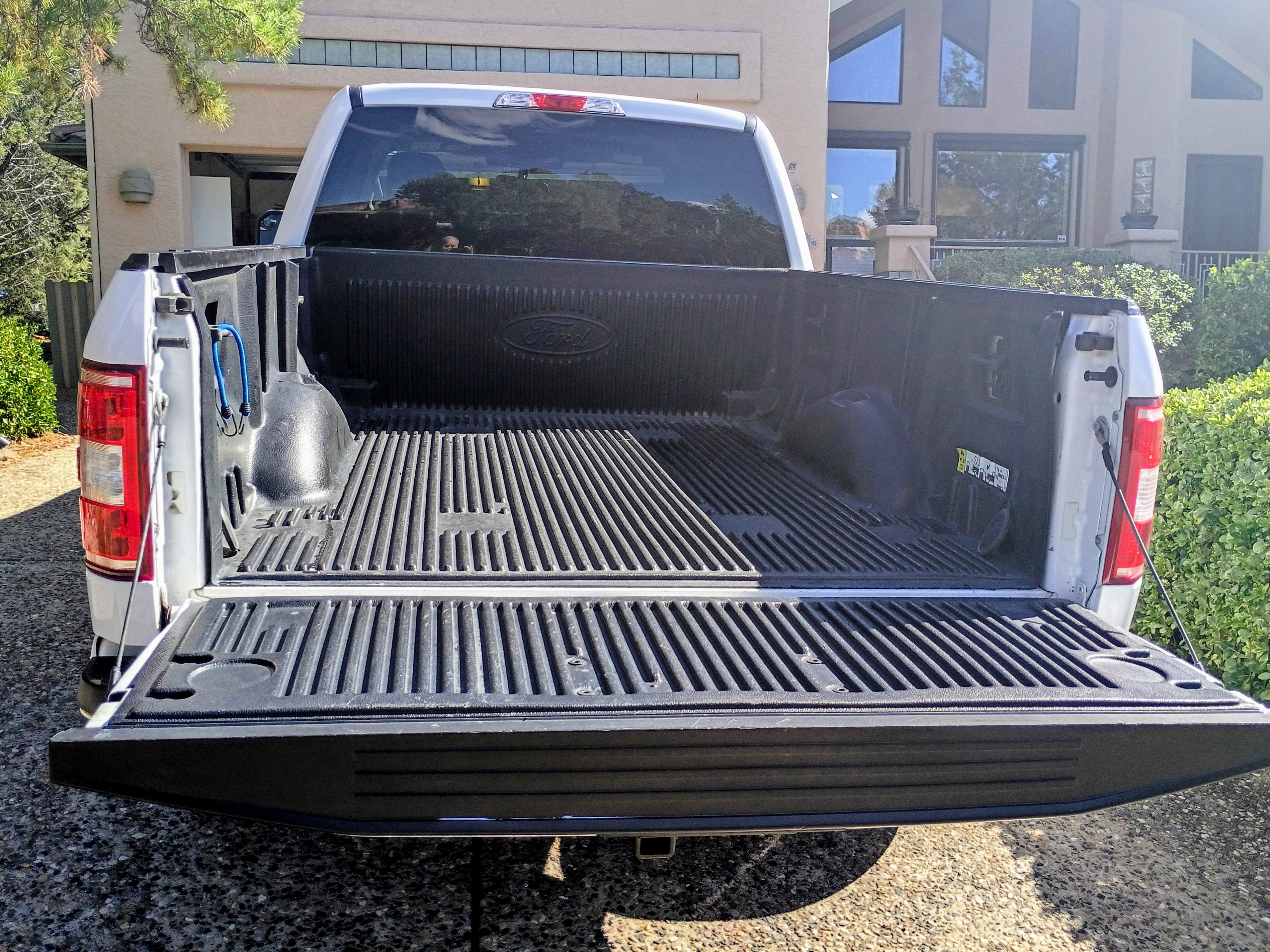 Used 2019 Ford F150 XLT AWD/4WD image 4