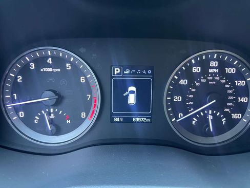 Used 2016 Hyundai Tucson Limited image 10