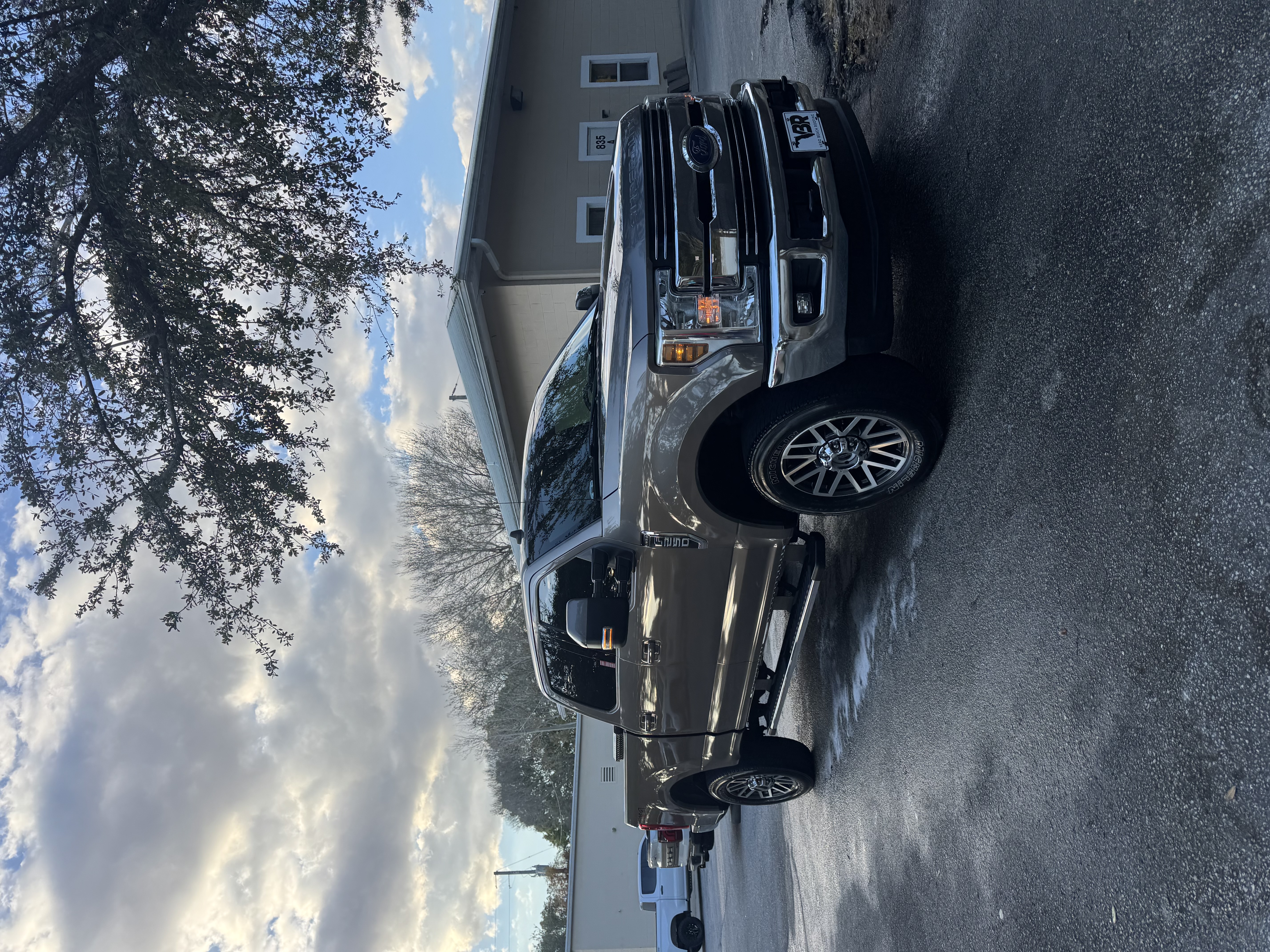 Used 2019 Ford F250 Lariat w/ Lariat Value Package AWD/4WD image 13