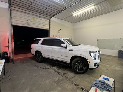 Used 2025 GMC Yukon Elevation w/ Elevation Premium Package