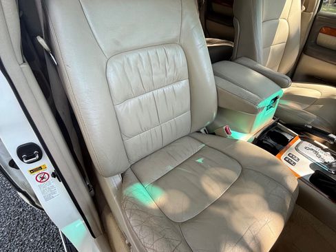 Used 2006 Lexus LX 470 4WD image 13