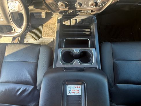 Used 2017 GMC Sierra 1500 SLT image 16