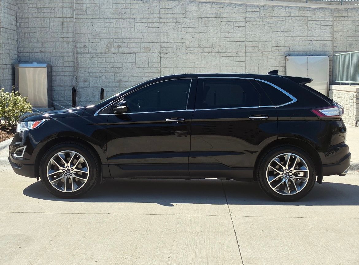 Used 2016 Ford Edge Titanium w/ Equipment Group 301A AWD/4WD image 6
