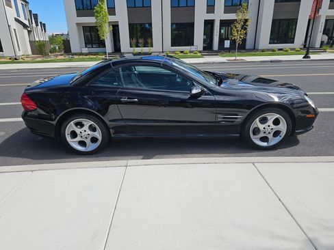 Used 2005 Mercedes-Benz SL 500 image 4