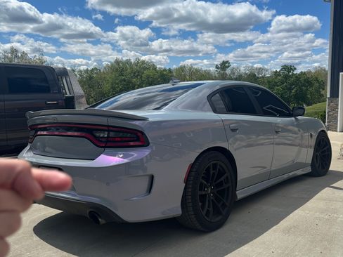 Used 2019 Dodge Charger SRT Hellcat w/ Octane Edition RWD image 5